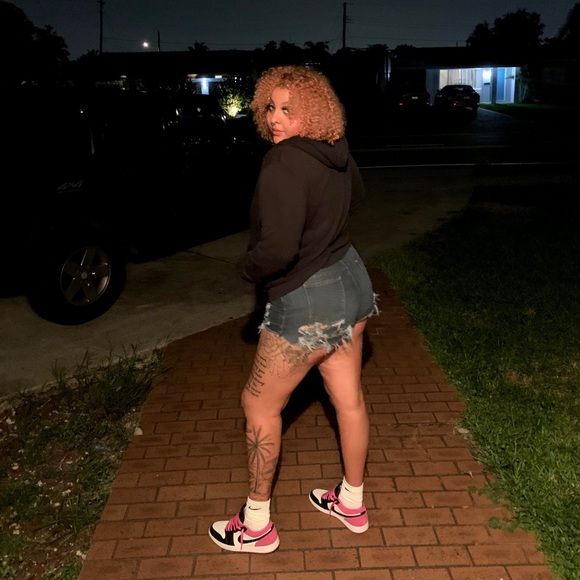 Meet your Posher, Keke - Picture 9 of 9